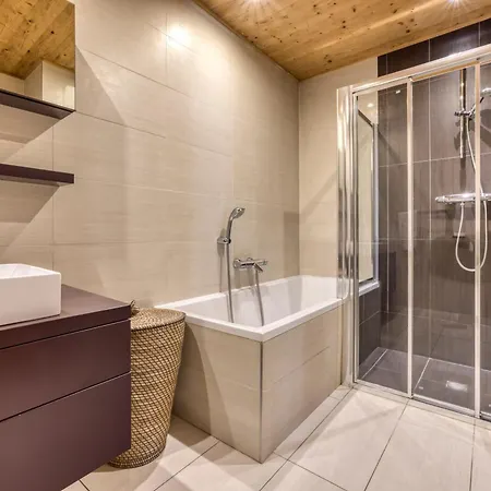 Au Bon Coin - Luxury Hidden Haven, Mont Blanc View, Hot Tub And Garden Chamonix