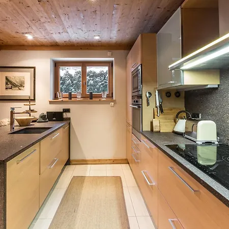 Au Bon Coin - Luxury Hidden Haven, Mont Blanc View, Hot Tub And Garden Apartamento *