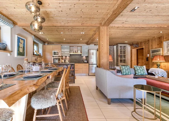 Au Bon Coin - Luxury Hidden Haven, Mont Blanc View, Hot Tub&garden Appartement *