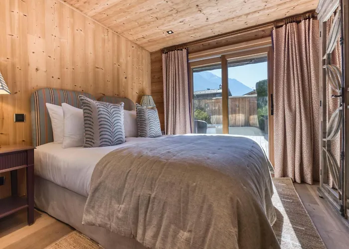 Au Bon Coin - Luxury Hidden Haven, Mont Blanc View, Hot Tub&garden *