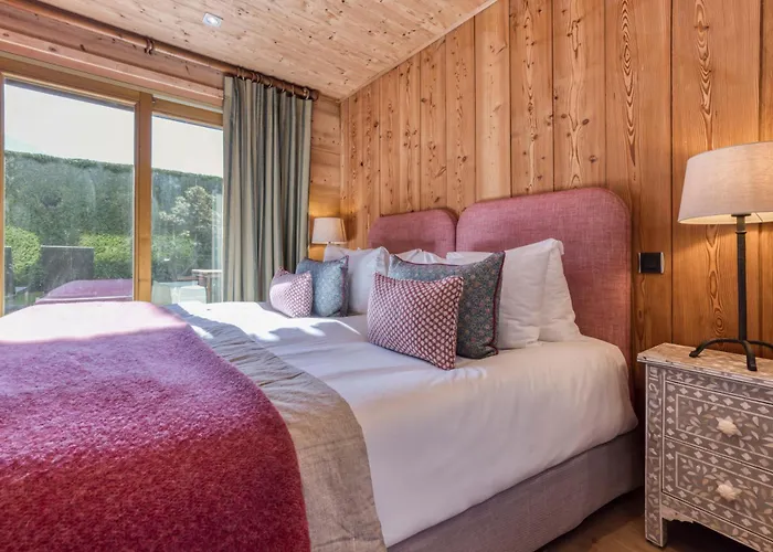 Au Bon Coin - Luxury Hidden Haven, Mont Blanc View, Hot Tub And Garden *